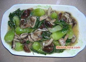 香菇烧菜心