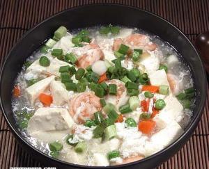 雪花虾仁豆腐羹