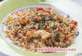 虾仁松子炒饭