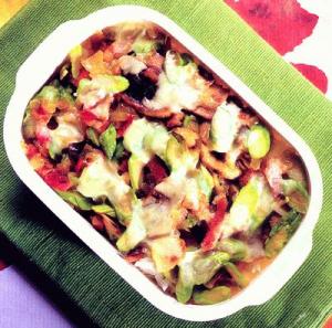 蘑菇烟肉露笋芝士焗饭