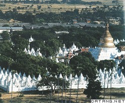 曼德勒佛教建筑群