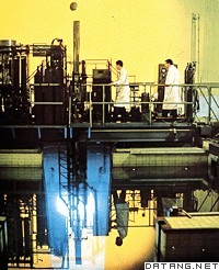 压水堆