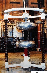 500千伏静电电压表