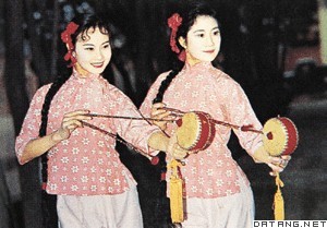 凤阳花鼓演出情景